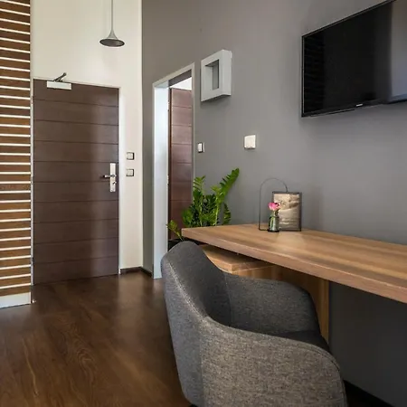 Arena Hotel 3*