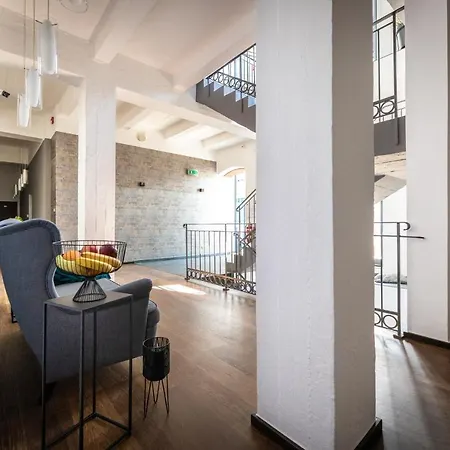 Ξενοδοχείο Arena 3*