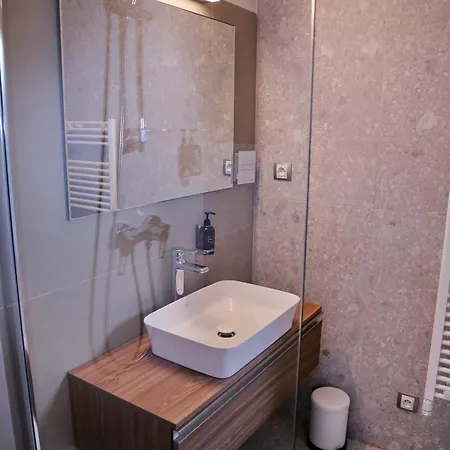 Arena Hotel